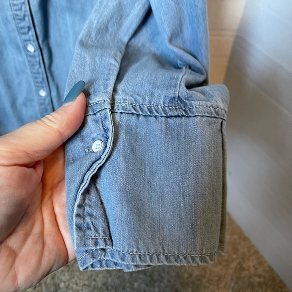 ❤️Chelsea and Violet ruffled denim shirt size small❤️ - Picture 4 of 7